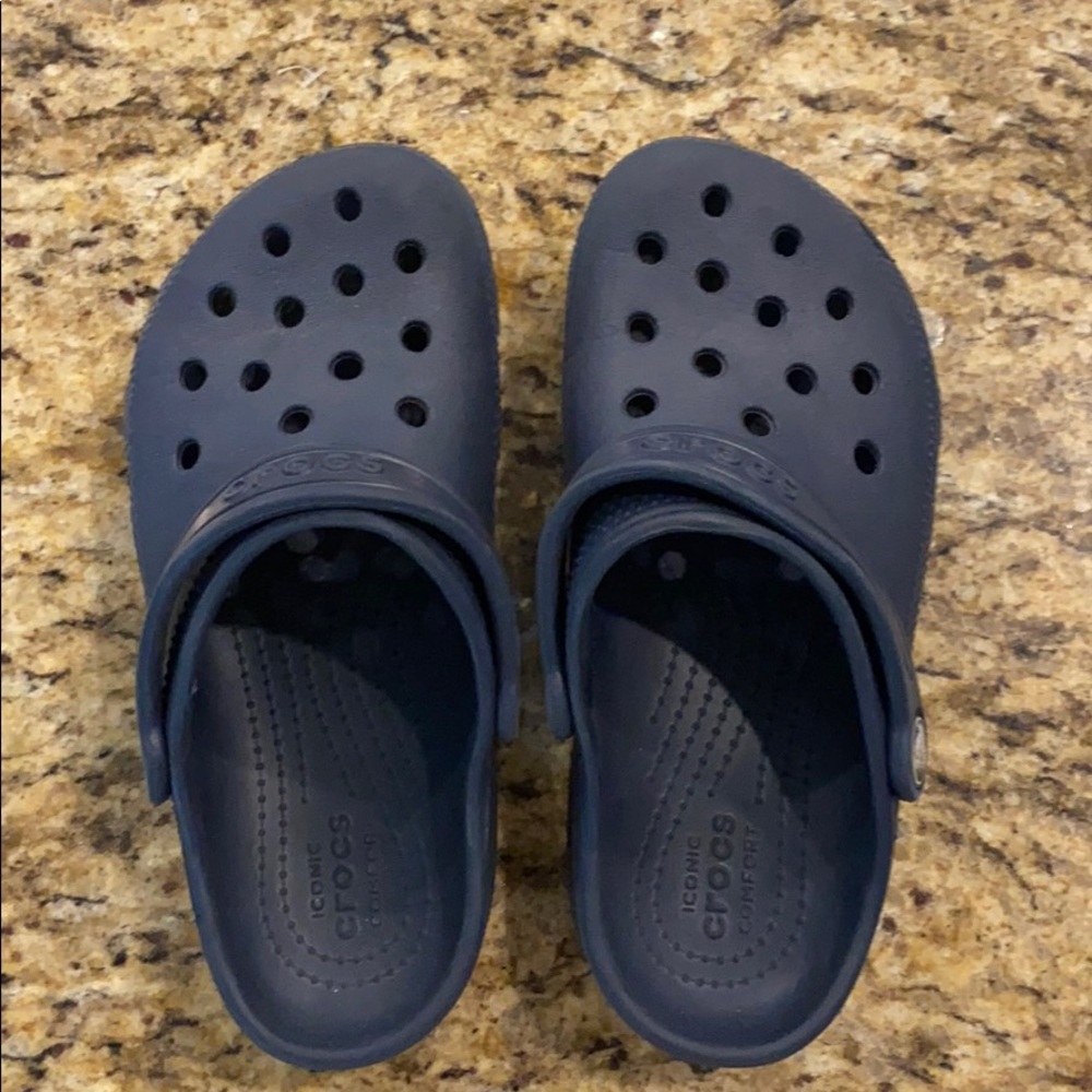 Crocs kids size 13 good condition